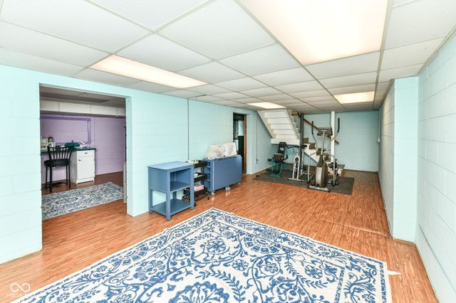 7138 Moorgate Road, Indianapolis, IN 46250