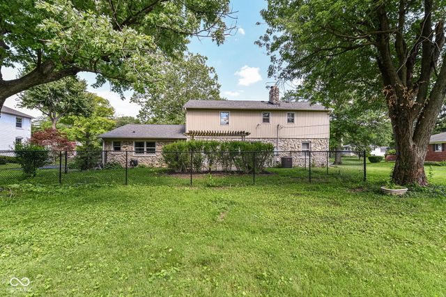 7138 Moorgate Road, Indianapolis, IN 46250
