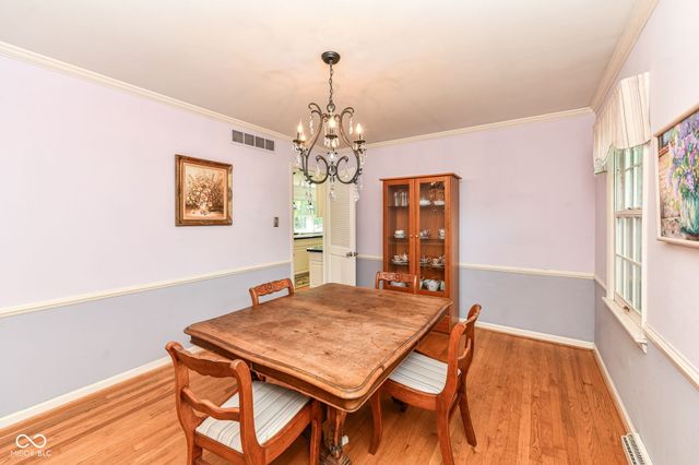 7138 Moorgate Road, Indianapolis, IN 46250
