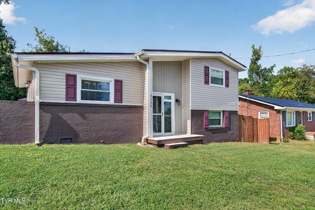 2133 Westfield Street, Bristol, VA 24201