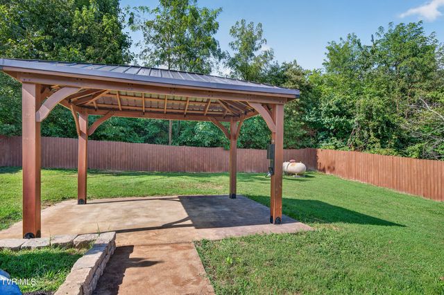 2133 Westfield Street, Bristol, VA 24201