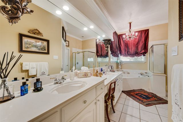 6312 Southern Hills Drive, Fort Worth, TX 76132