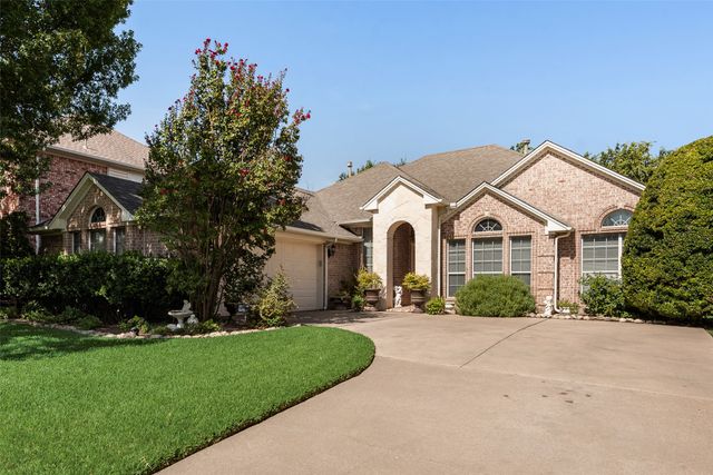 6312 Southern Hills Drive, Fort Worth, TX 76132