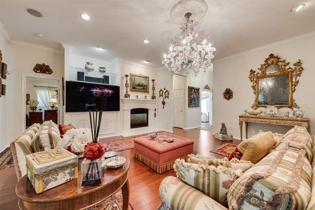 6312 Southern Hills Drive, Fort Worth, TX 76132