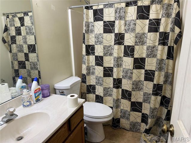 3534 Bostons Farm Drive, Bridgeton, MO 63044