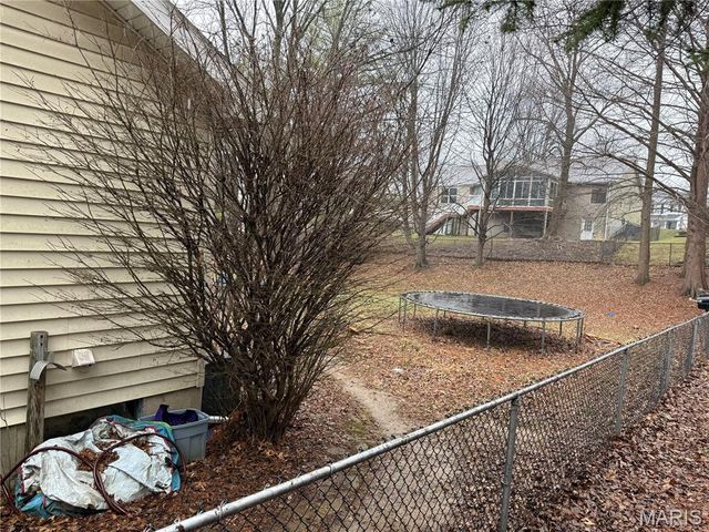 3534 Bostons Farm Drive, Bridgeton, MO 63044