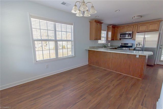 522 Glovenia Street, Eden, NC 27288