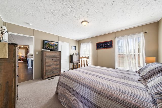 39 Old Highway 52, SE, Celina, TN 38551