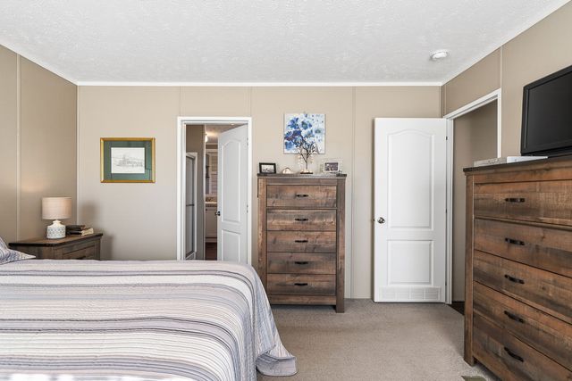 39 Old Highway 52, SE, Celina, TN 38551