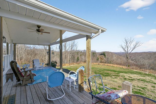 39 Old Highway 52, SE, Celina, TN 38551