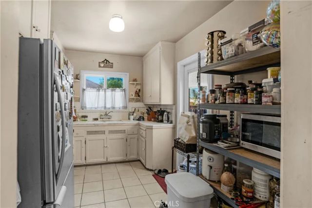 110 Elmwood, Hemet, CA 92543