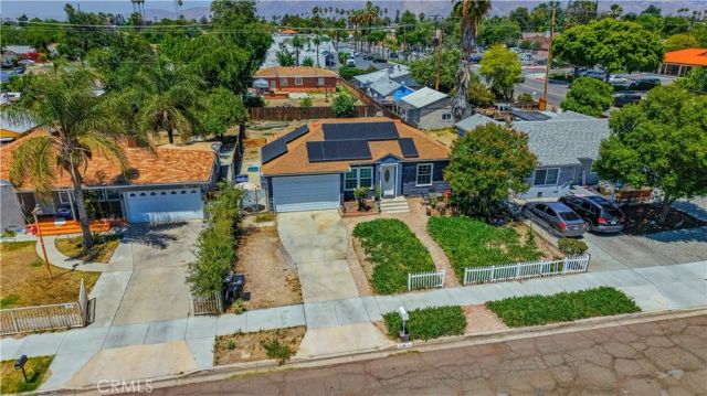 110 Elmwood, Hemet, CA 92543
