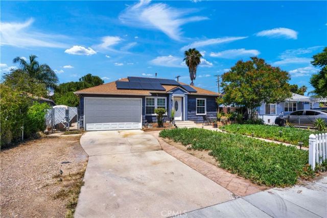 110 Elmwood, Hemet, CA 92543
