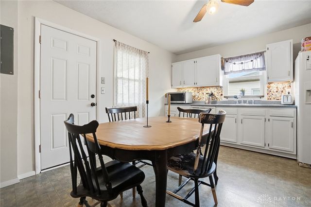 2670 Duncan Street, Springfield, OH 45505