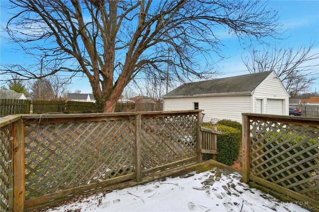 2670 Duncan Street, Springfield, OH 45505