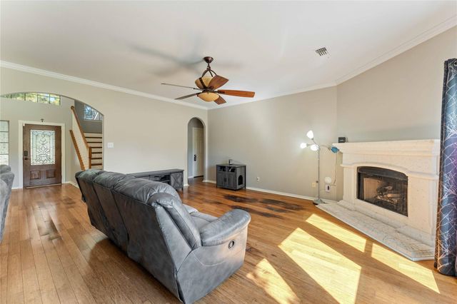 18414 Bluewater Cove Drive, Humble, TX 77346