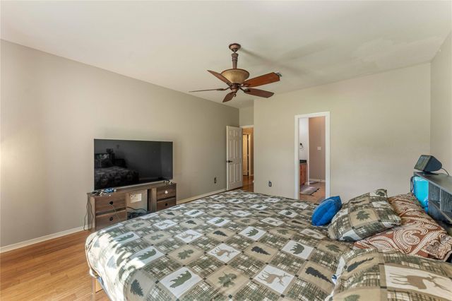 18414 Bluewater Cove Drive, Humble, TX 77346