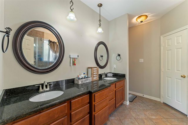 18414 Bluewater Cove Drive, Humble, TX 77346