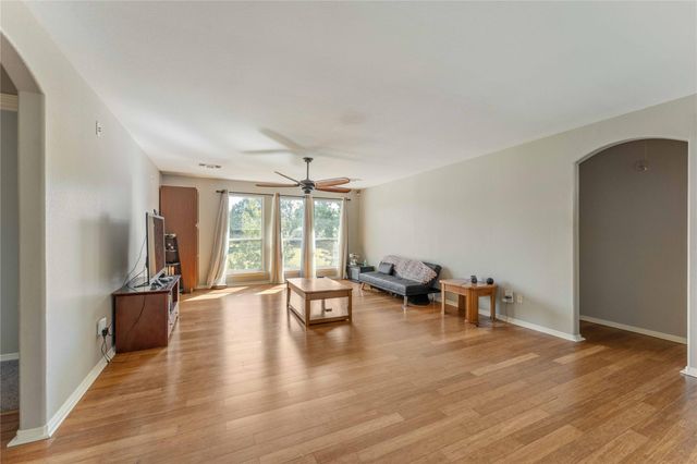 18414 Bluewater Cove Drive, Humble, TX 77346