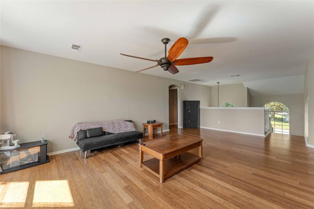 18414 Bluewater Cove Drive, Humble, TX 77346