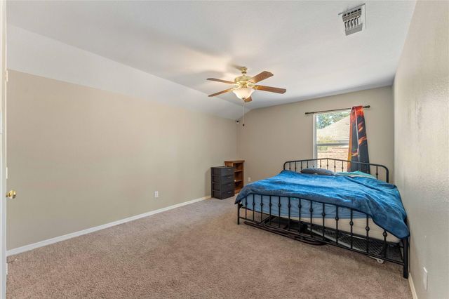 18414 Bluewater Cove Drive, Humble, TX 77346