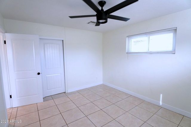 2114 W San Juan Avenue, Phoenix, AZ 85015