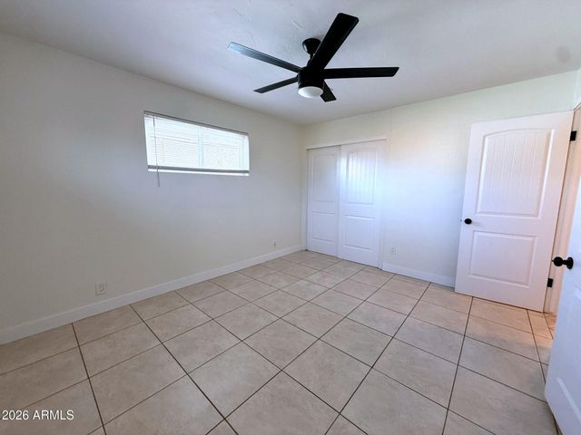 2114 W San Juan Avenue, Phoenix, AZ 85015