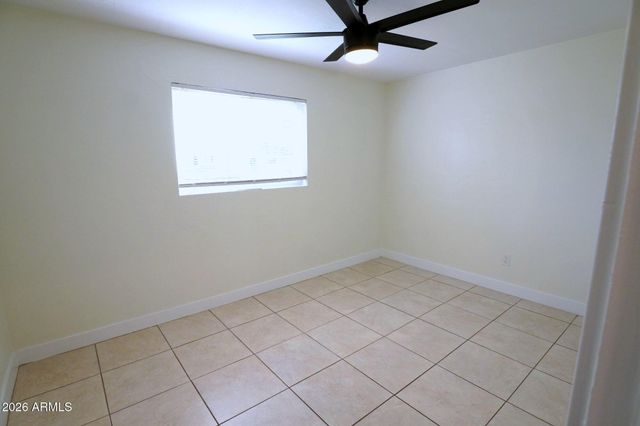 2114 W San Juan Avenue, Phoenix, AZ 85015