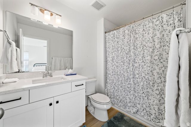 1184 N DORADO ALY, Washington, UT 84780