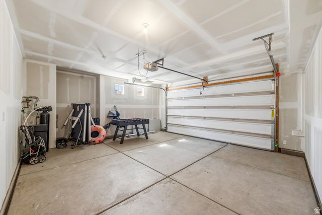 1184 N DORADO ALY, Washington, UT 84780