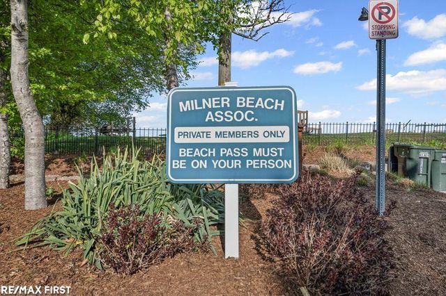 22430 Milner Street, St Clair Shores, MI 48081