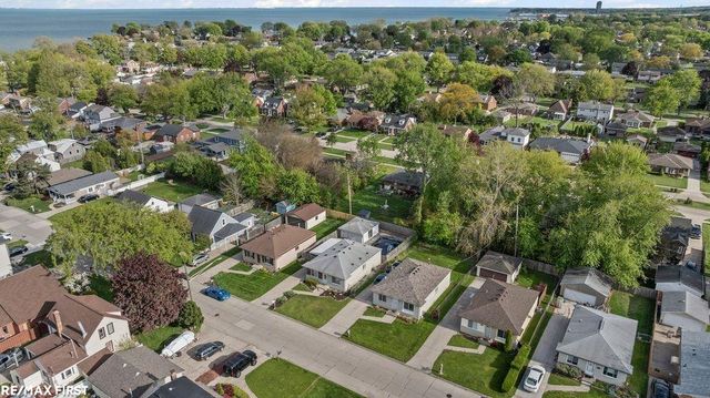 22430 Milner Street, St Clair Shores, MI 48081
