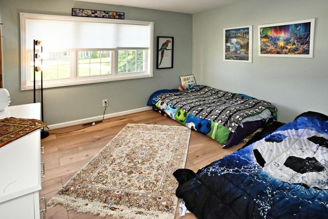 423 Shorewood Court, Valparaiso, IN 46385