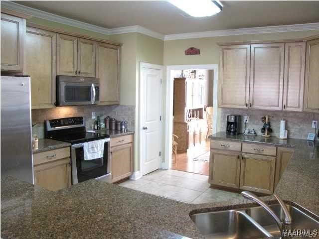 9124 HOUNDSBAY Drive, Montgomery, AL 36117