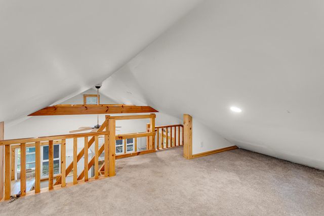 1193 Lakeview Drive, Brooklyn, MI 49230