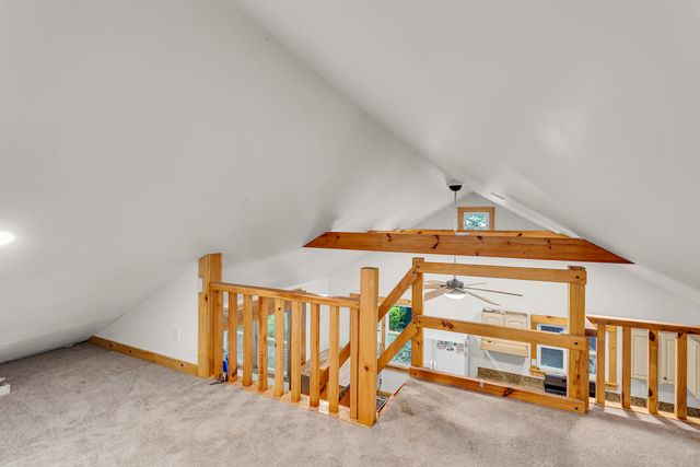 1193 Lakeview Drive, Brooklyn, MI 49230