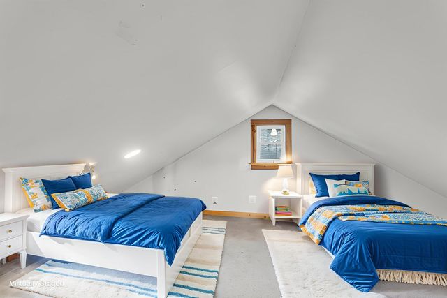 1193 Lakeview Drive, Brooklyn, MI 49230