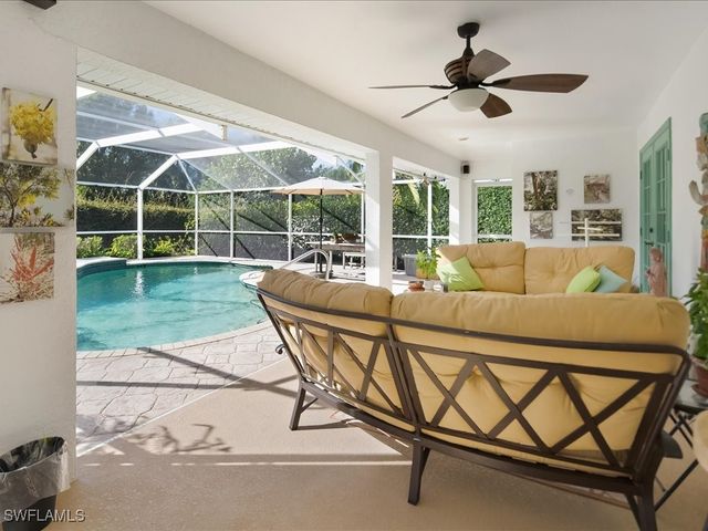 20591 Groveline CT, Estero, FL 33928