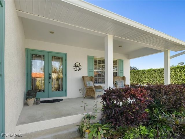 20591 Groveline CT, Estero, FL 33928