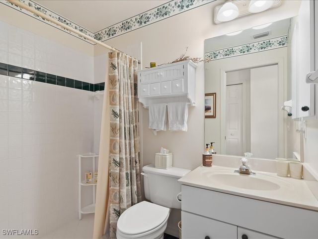 20591 Groveline CT, Estero, FL 33928