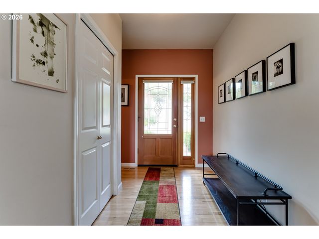 3593 LAWRENCE St, Eugene, OR 97405