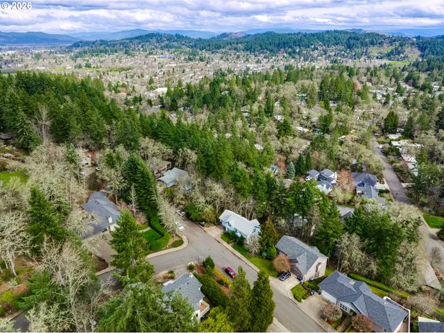 3593 LAWRENCE St, Eugene, OR 97405