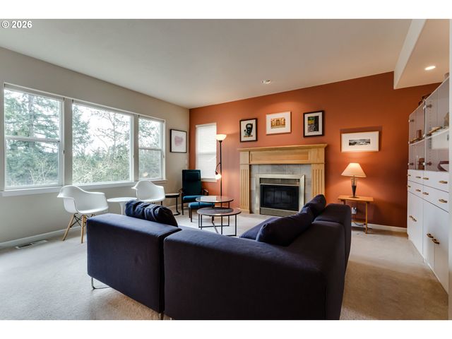 3593 LAWRENCE St, Eugene, OR 97405