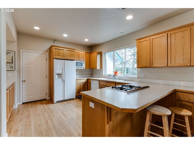 3593 LAWRENCE St, Eugene, OR 97405