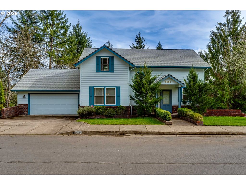 3593 LAWRENCE St, Eugene, OR 97405