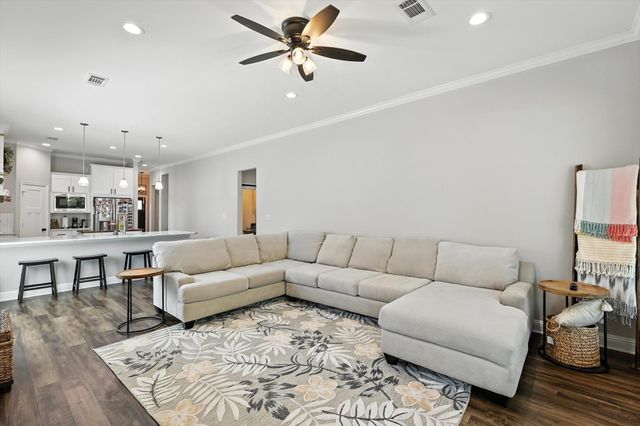 114 Byrom Court, Whitesboro, TX 76273