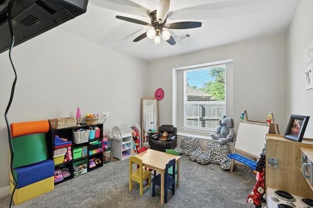 114 Byrom Court, Whitesboro, TX 76273