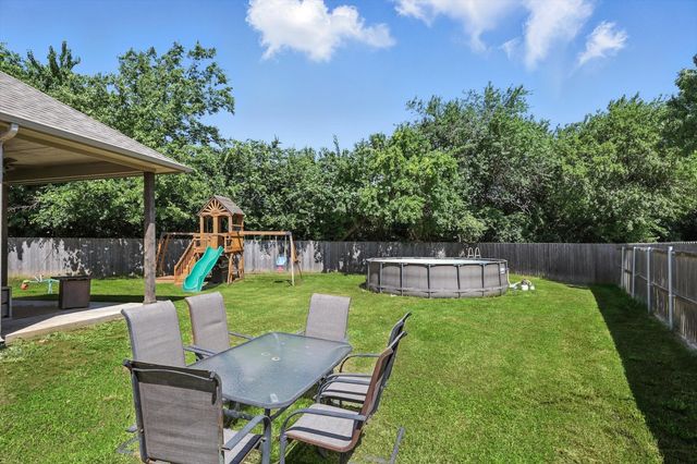 114 Byrom Court, Whitesboro, TX 76273