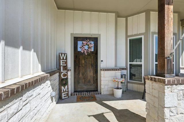 114 Byrom Court, Whitesboro, TX 76273