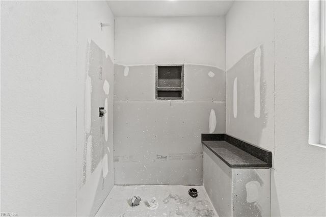 220 W 27th ST, Norfolk, VA 23517